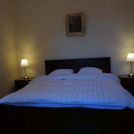 Vila Arizto Sinaia Quarto foto